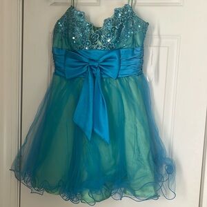Dress size 3/4